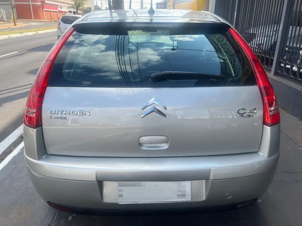 CITROEN C4 Hatch - Foto