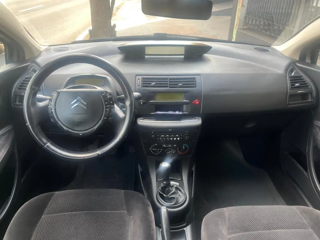 CITROEN C4 Hatch - Foto