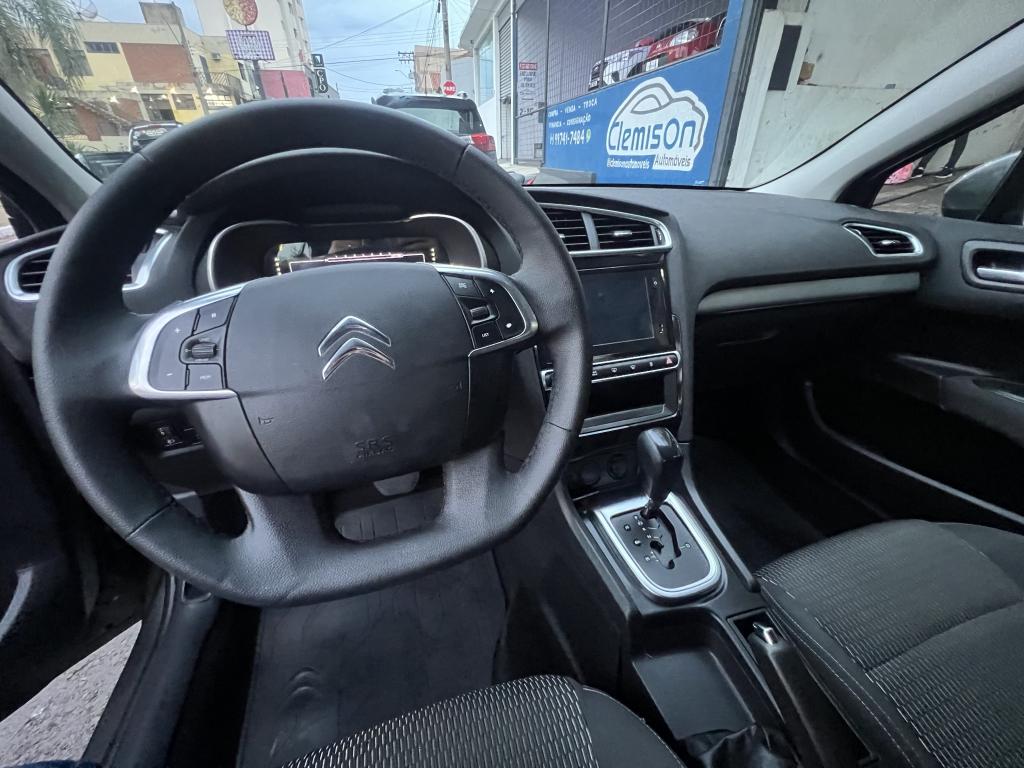 CITROEN C4 Sedan - Foto