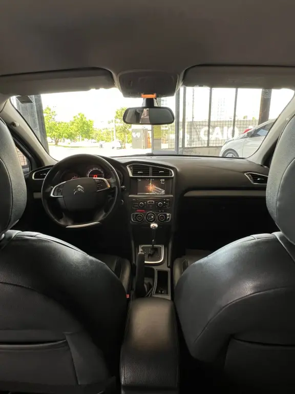 CITROEN C4 Sedan - Foto