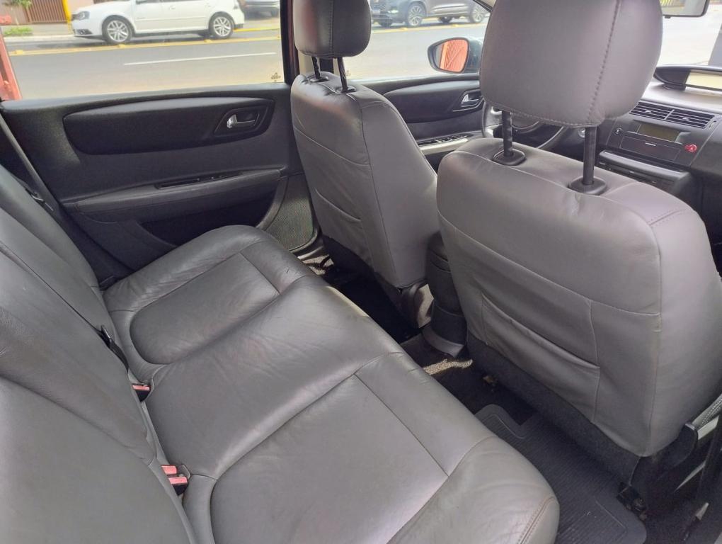 CITROEN C4 Sedan - Foto