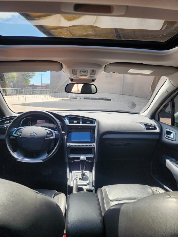 CITROEN C4 Sedan - Foto