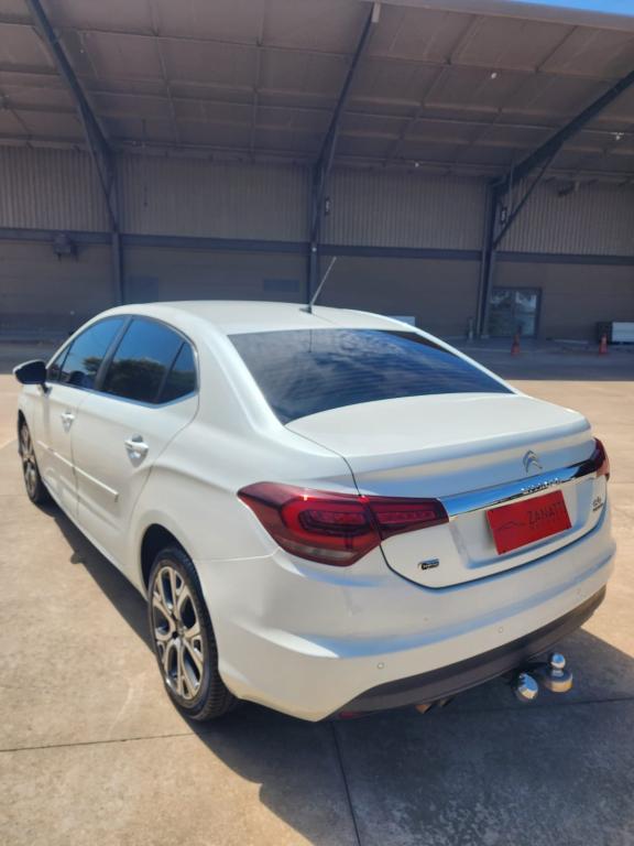 CITROEN C4 Sedan - Foto