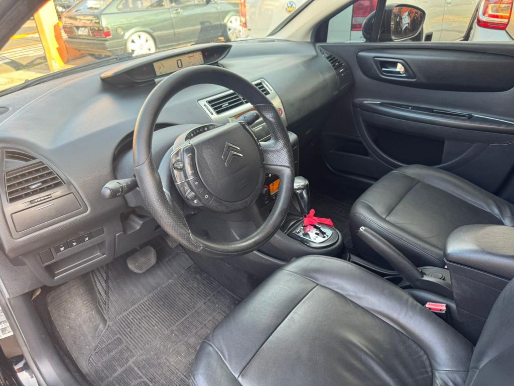 CITROEN C4 Sedan - Foto
