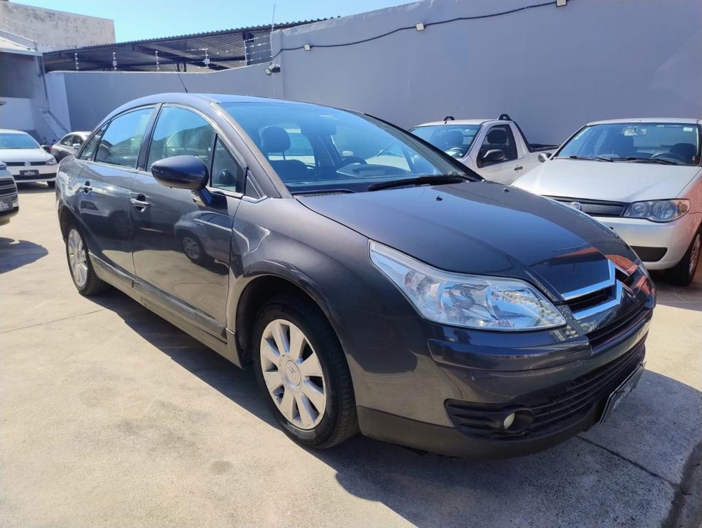 CITROEN C4 Sedan - Foto