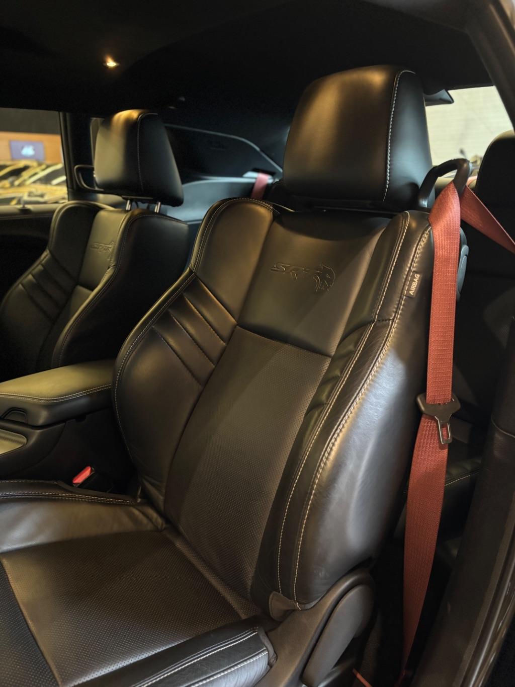 DODGE Challenger - Foto