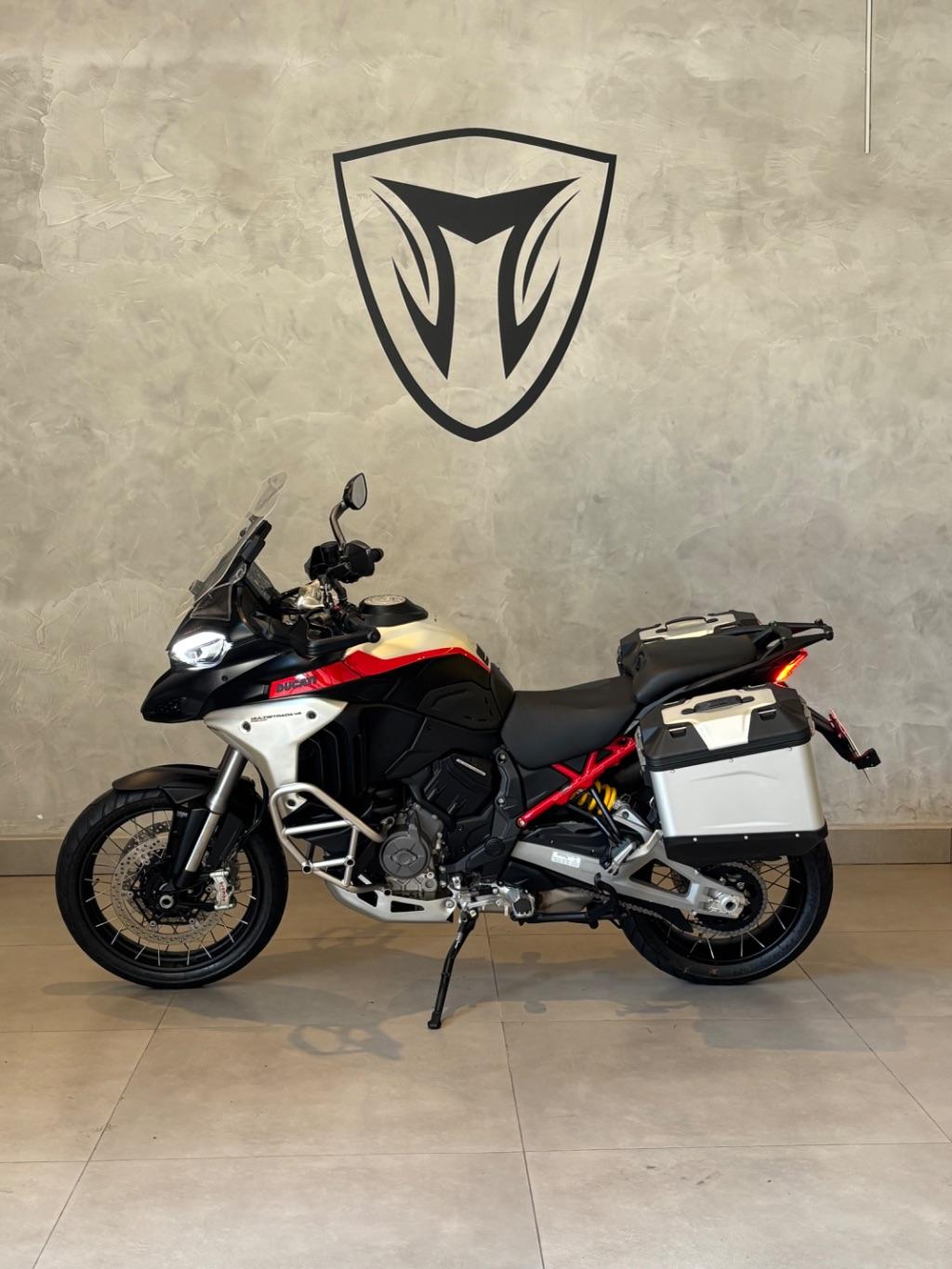 DUCATI Multistrada 1200 V4 - Foto
