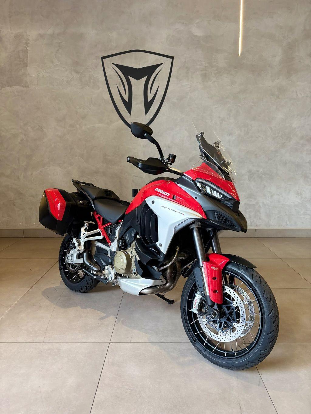 DUCATI Multistrada 1200 V4