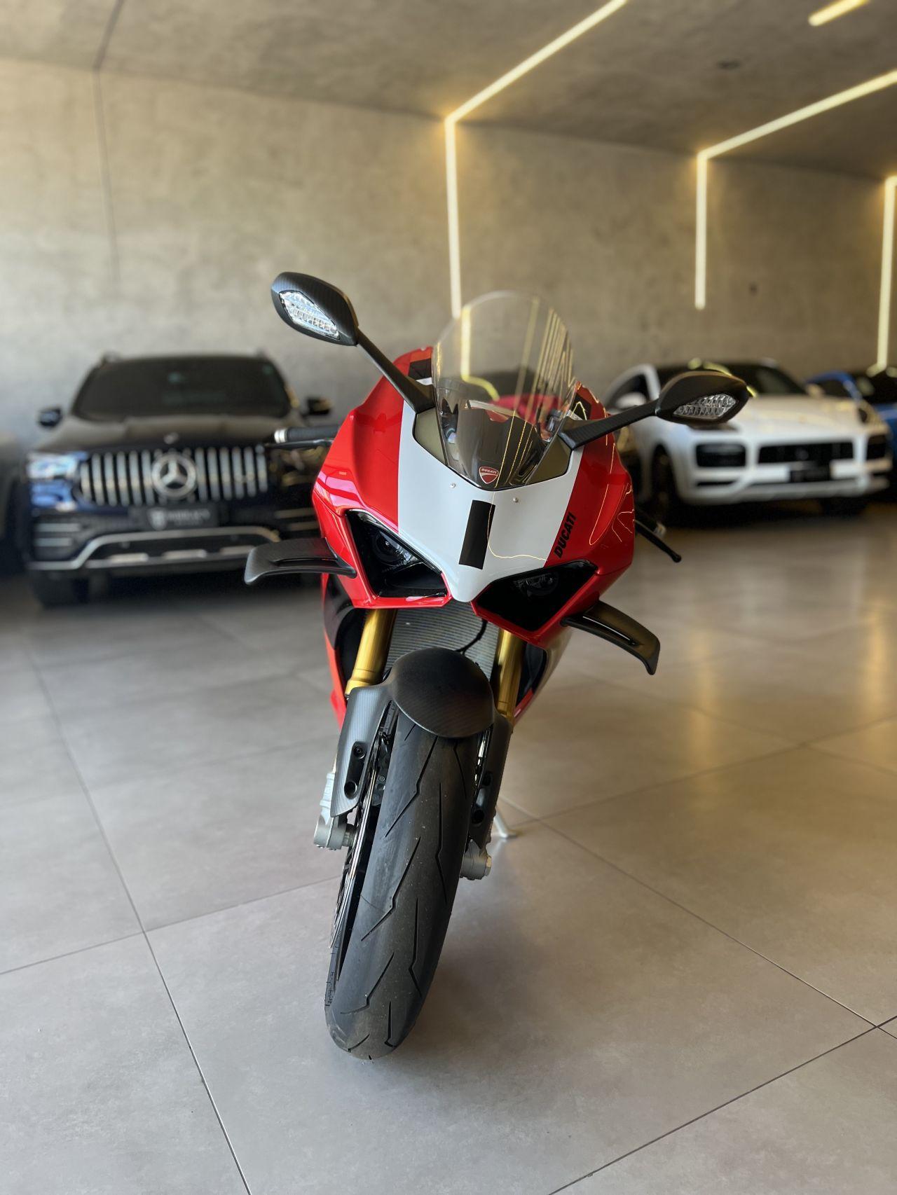 DUCATI Panigale 1100 V4 - Foto