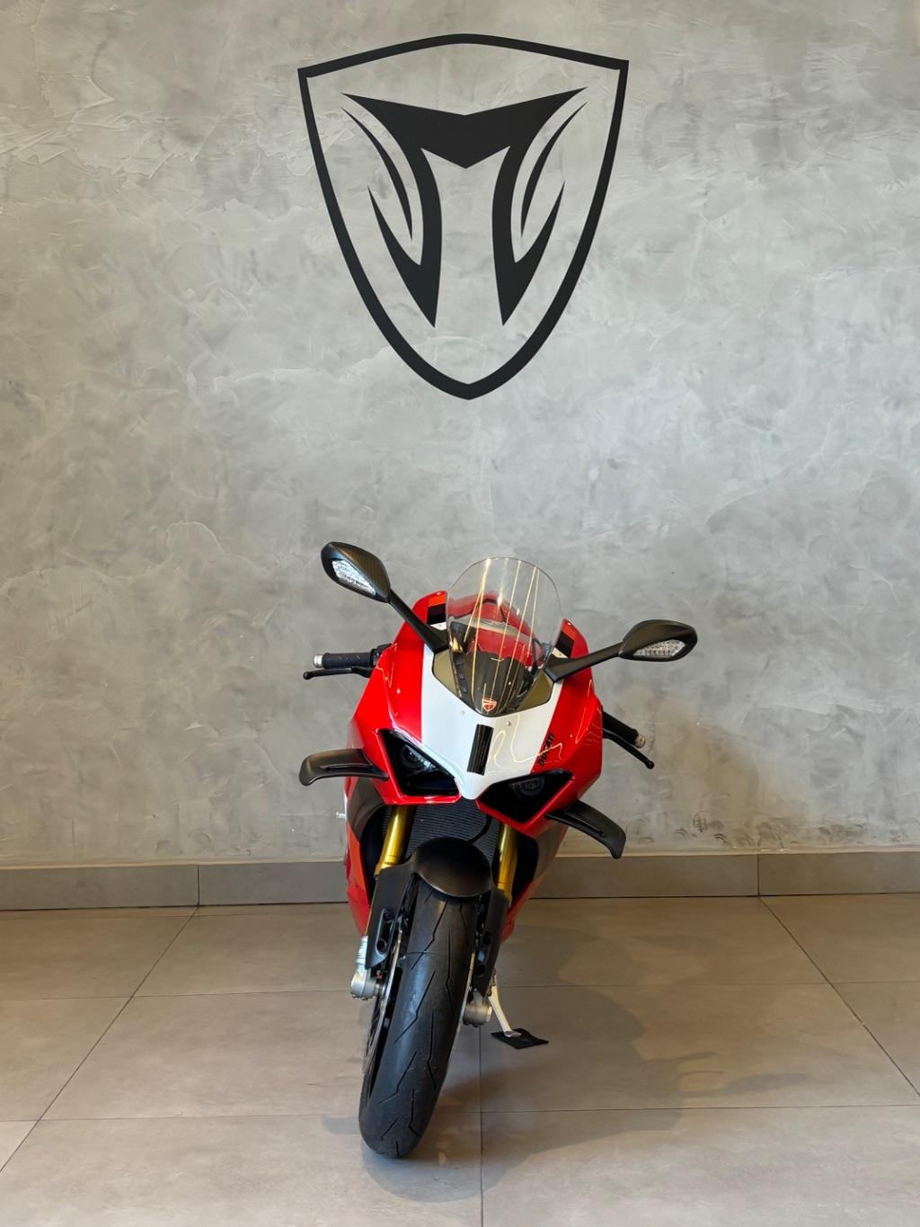 DUCATI Panigale 1100 V4 - Foto