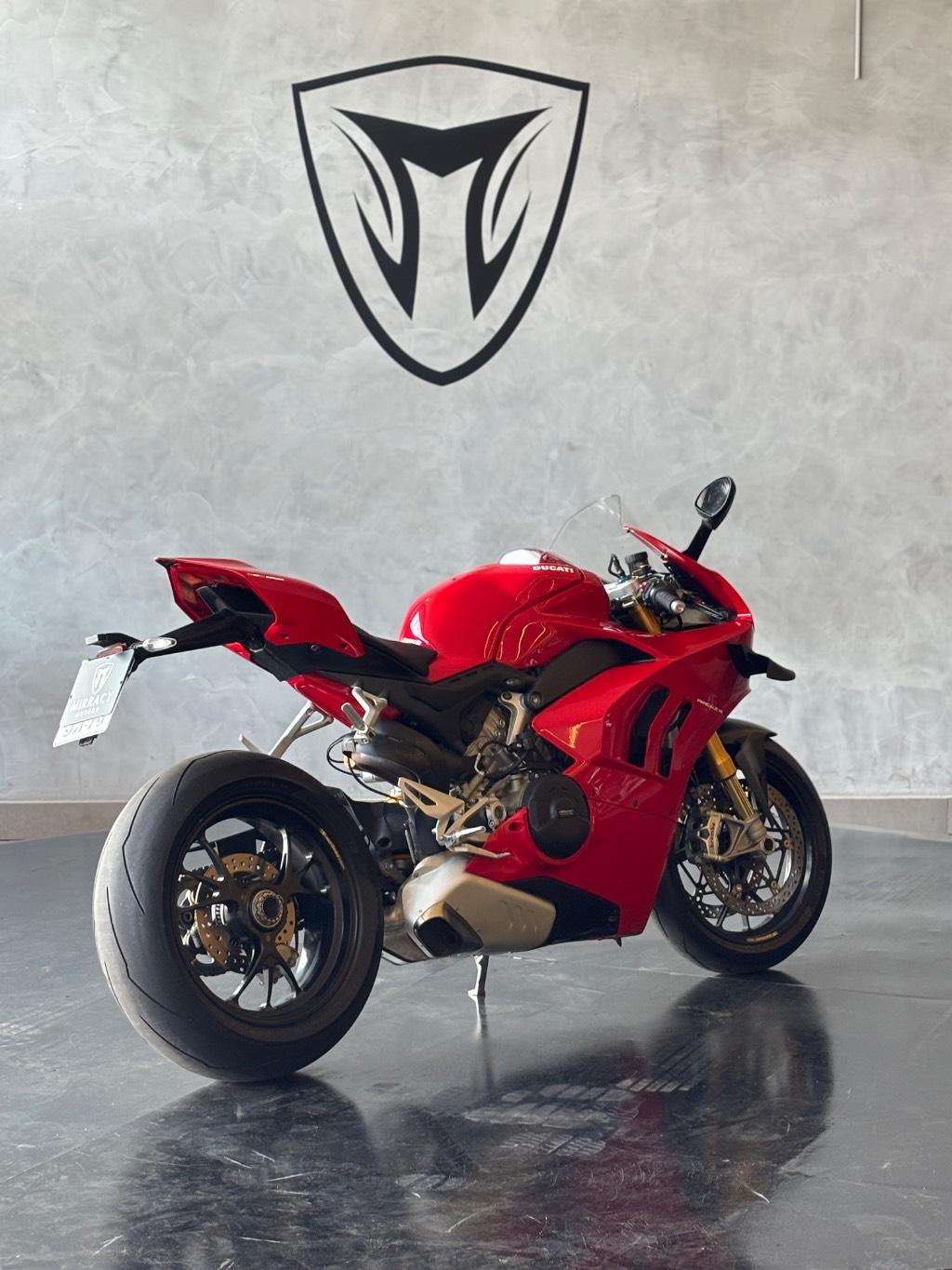 DUCATI Panigale 1100 V4 - Foto