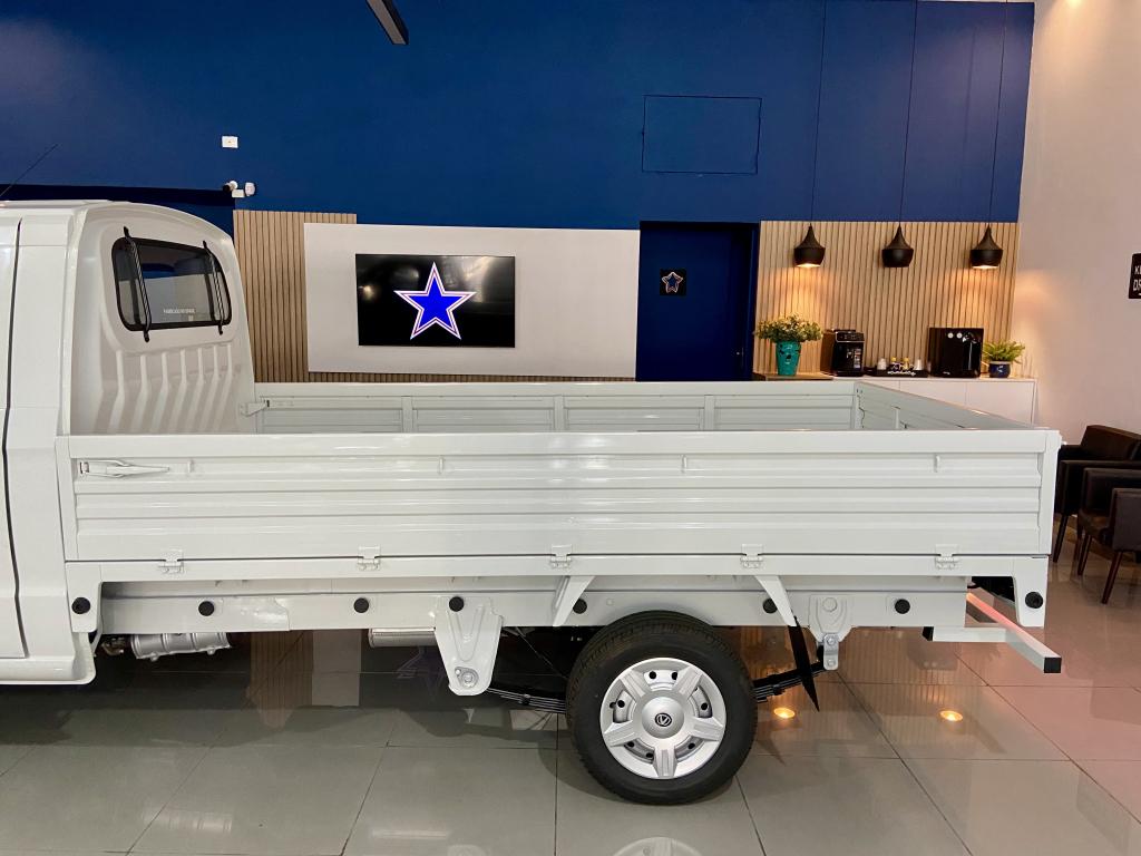 EFFA MOTORS V21 Cabine Simples - Foto