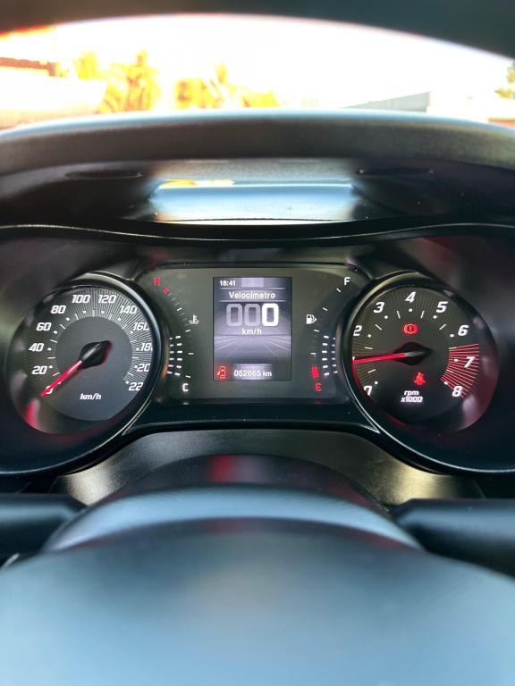 FIAT Cronos - Foto