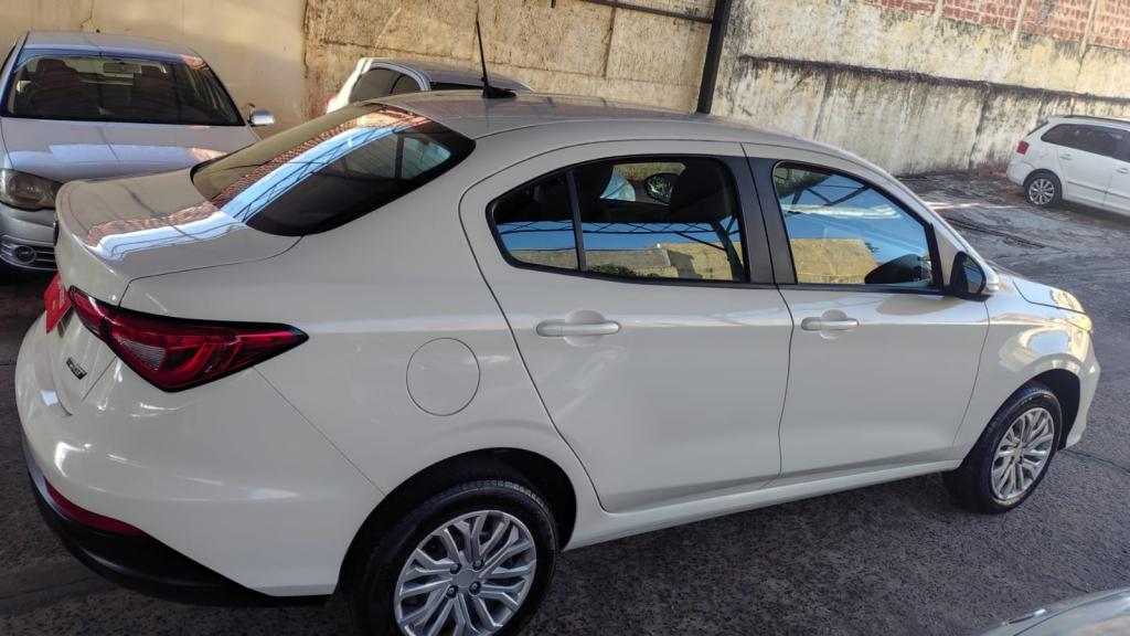 FIAT Cronos - Foto