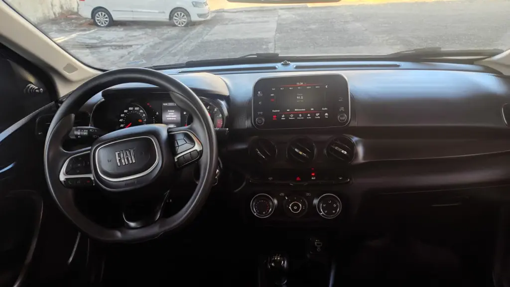 FIAT Cronos - Foto