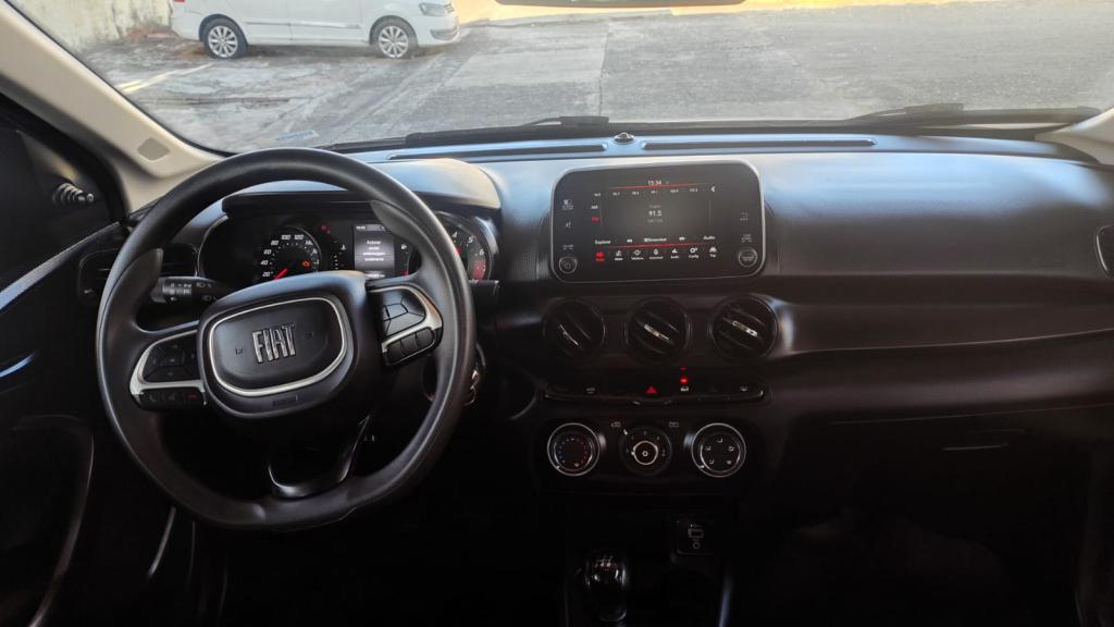 FIAT Cronos - Foto