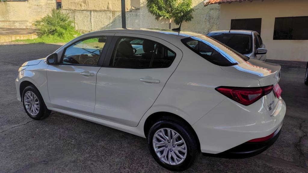 FIAT Cronos - Foto