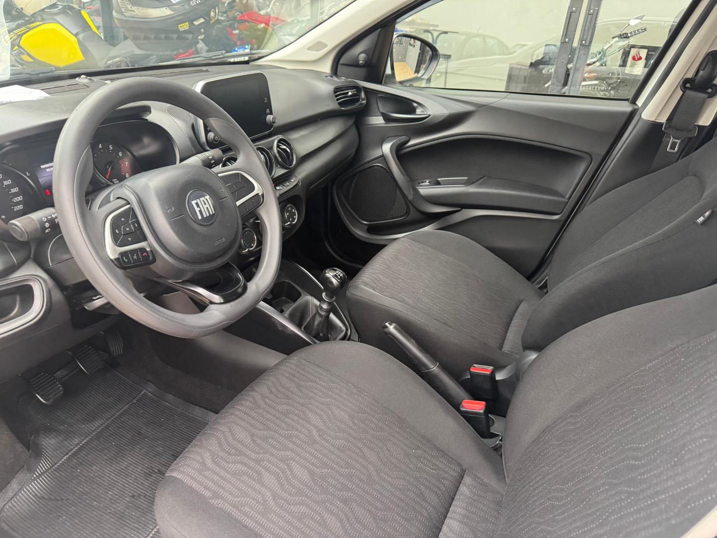 FIAT Cronos - Foto