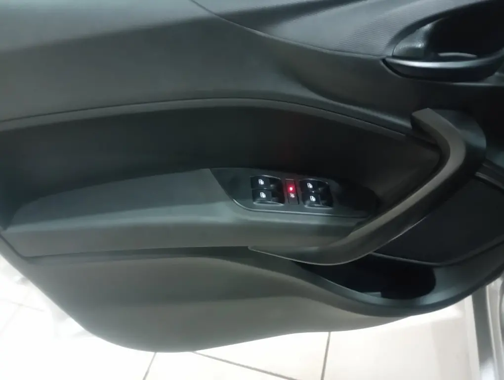 FIAT Cronos - Foto