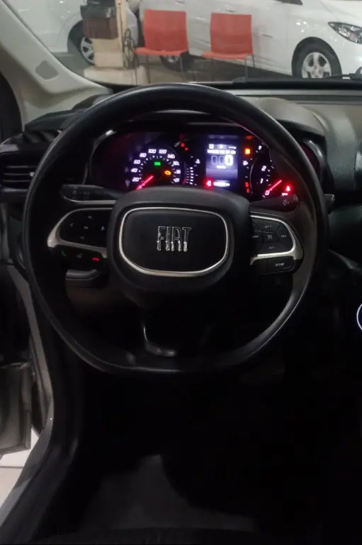FIAT Cronos - Foto