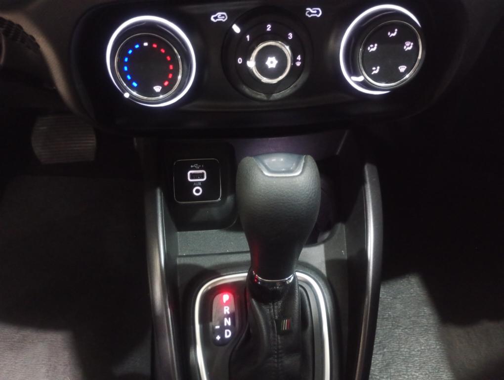 FIAT Cronos - Foto