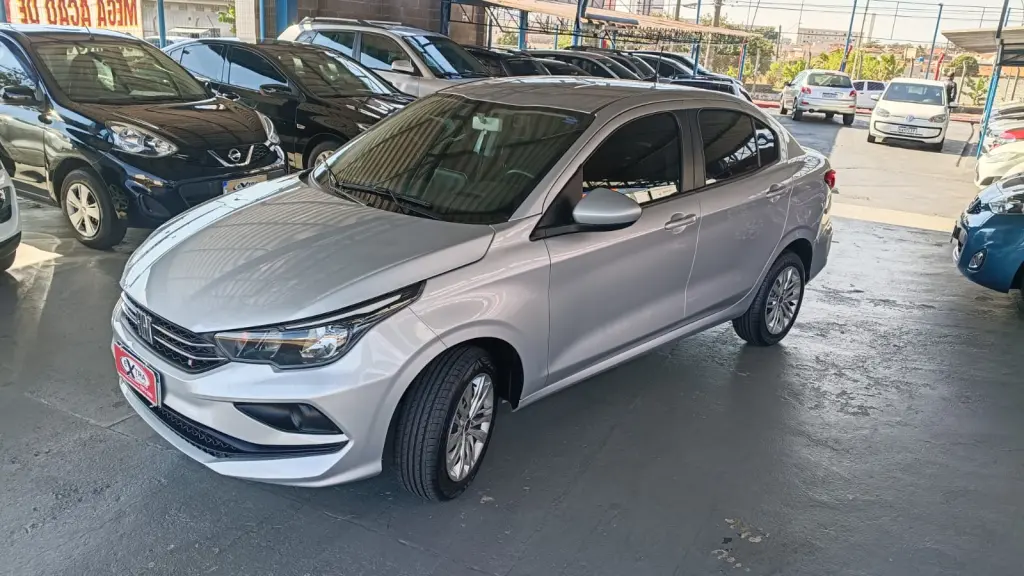 FIAT Cronos - Foto