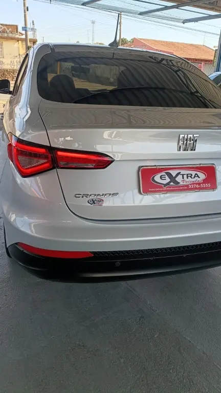FIAT Cronos - Foto