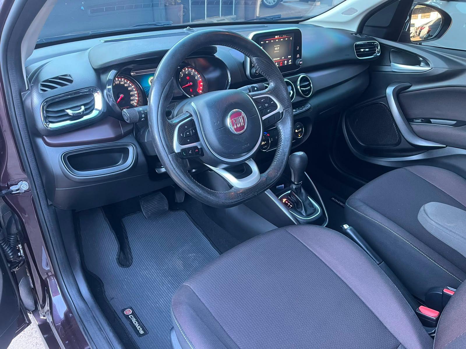FIAT Cronos - Foto