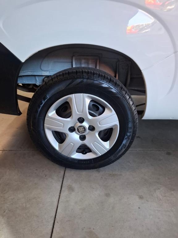 FIAT Fiorino Furgão - Foto