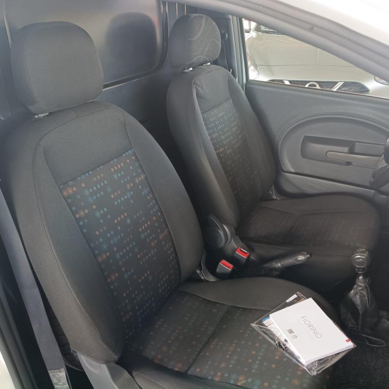 FIAT Fiorino Furgão - Foto