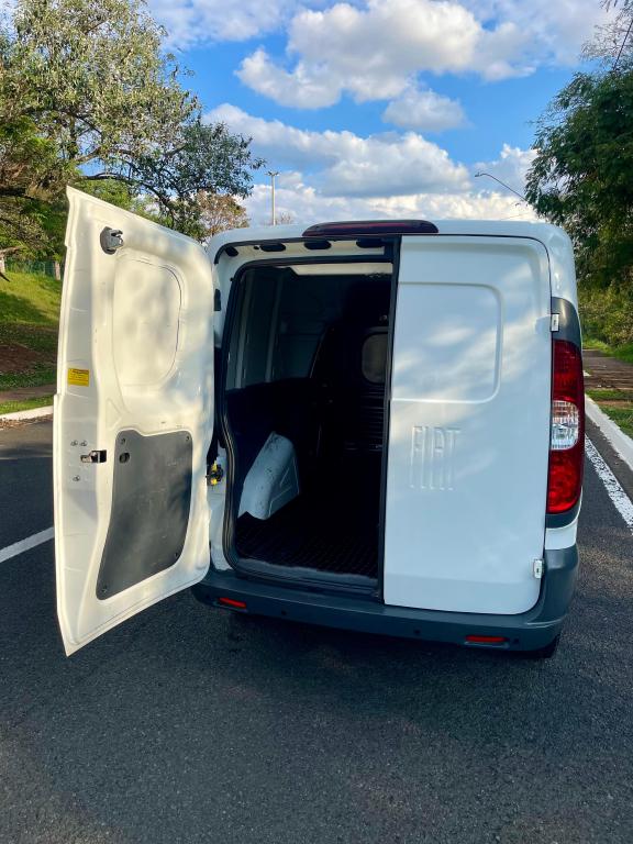 FIAT Fiorino Furgão - Foto
