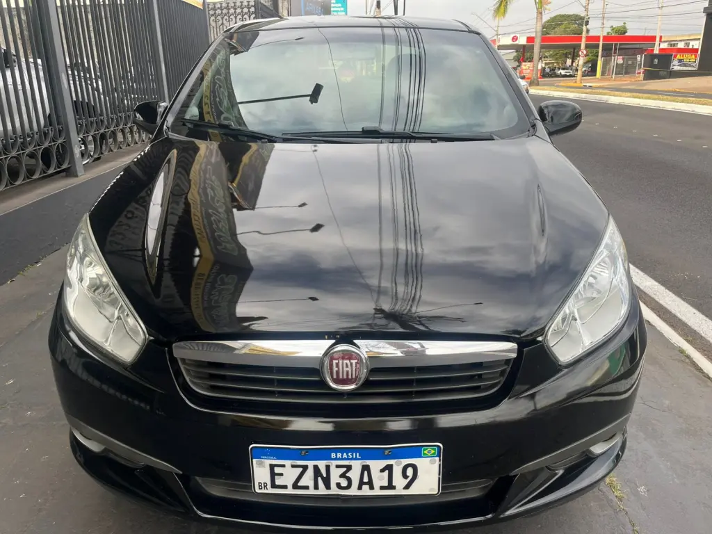 FIAT Grand Siena - Foto