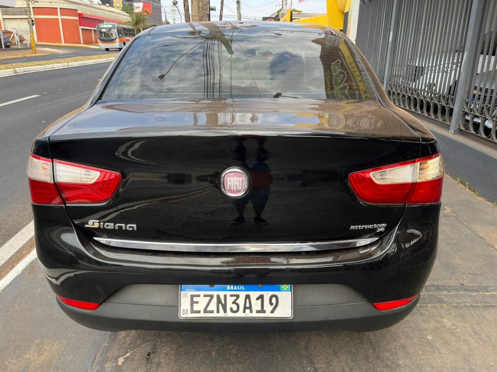 FIAT Grand Siena - Foto