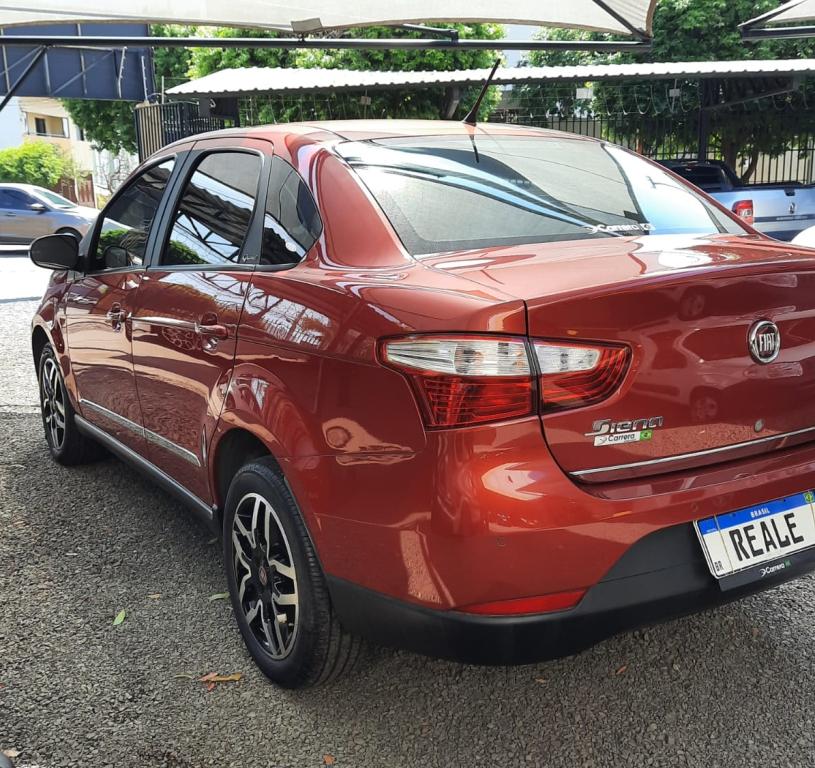 FIAT Grand Siena - Foto