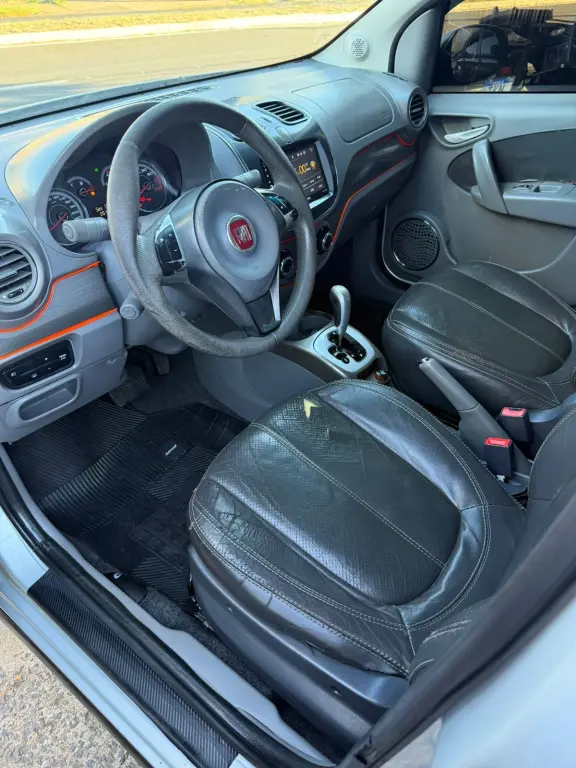 FIAT Grand Siena - Foto