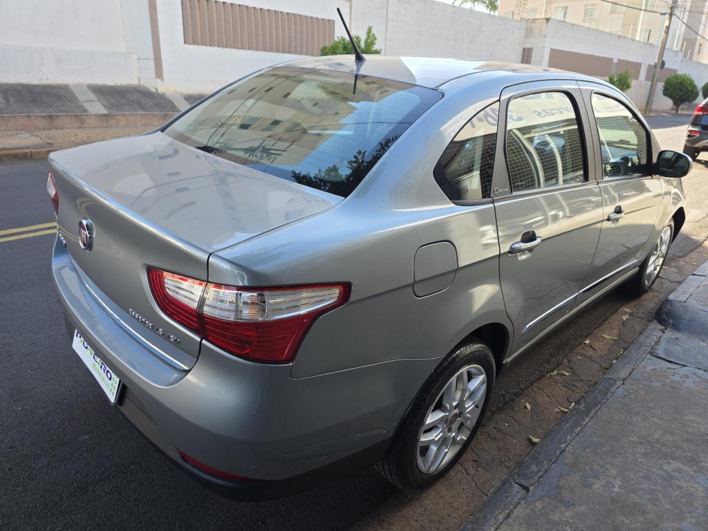 FIAT Grand Siena - Foto