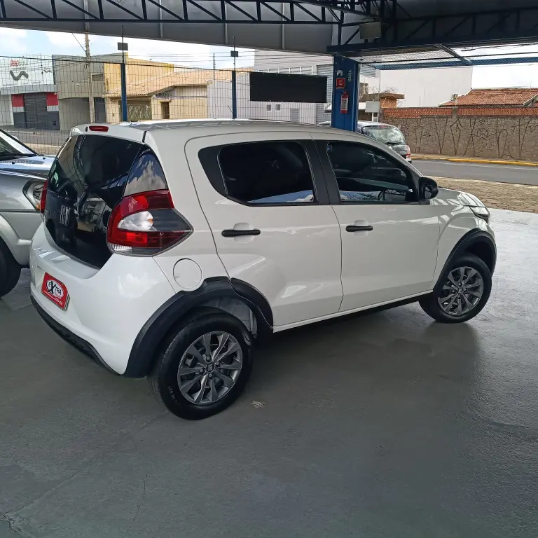 FIAT Mobi - Foto