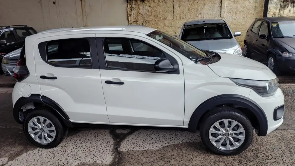 FIAT Mobi - Foto