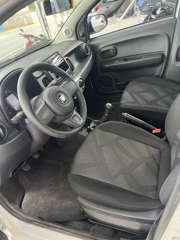 FIAT Mobi - Foto