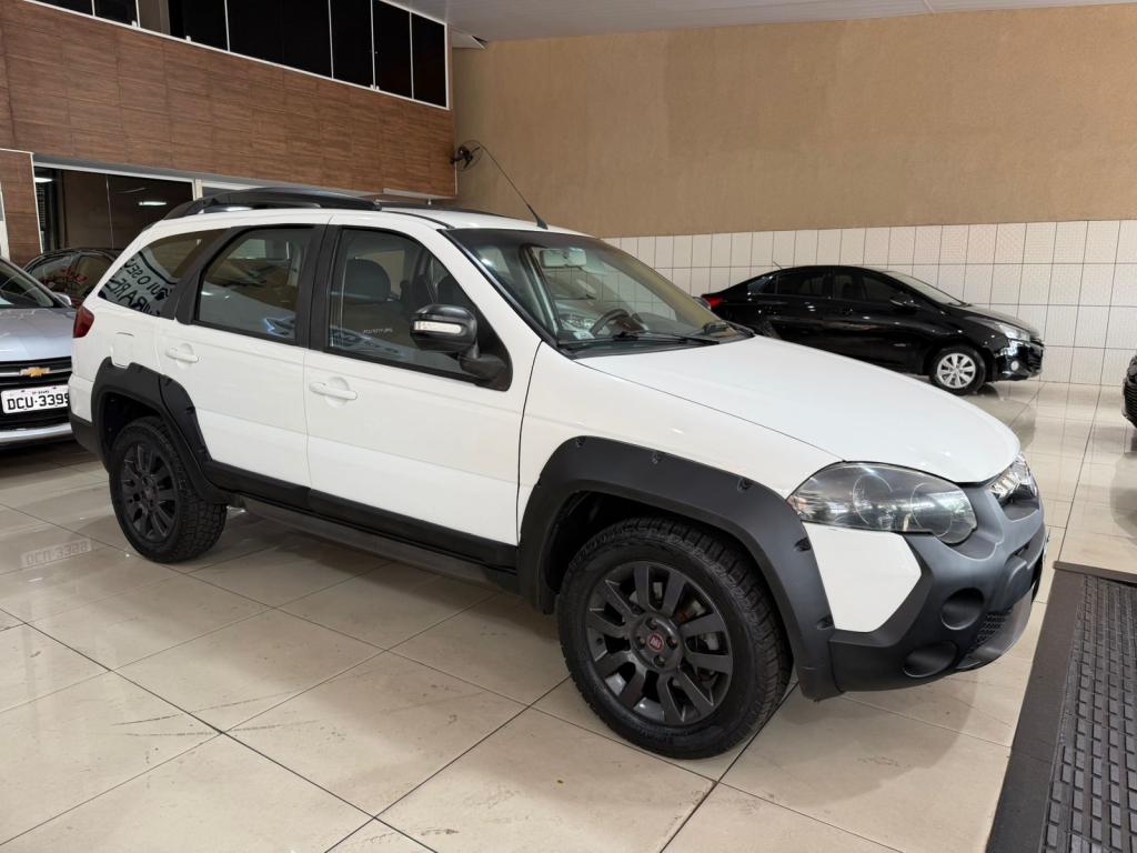 FIAT Palio Weekend - Foto