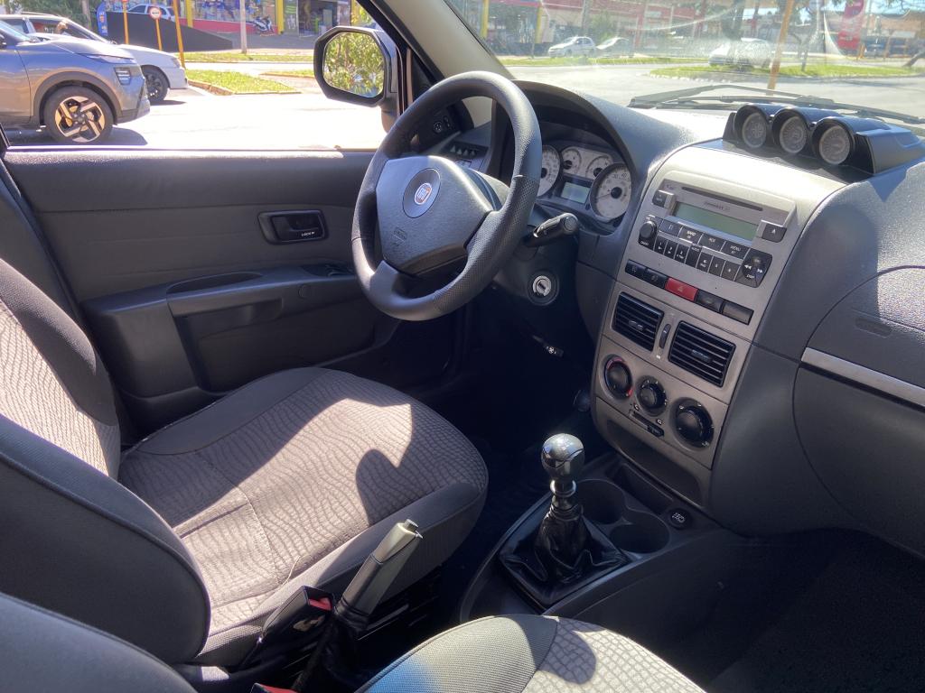 FIAT Palio Weekend - Foto