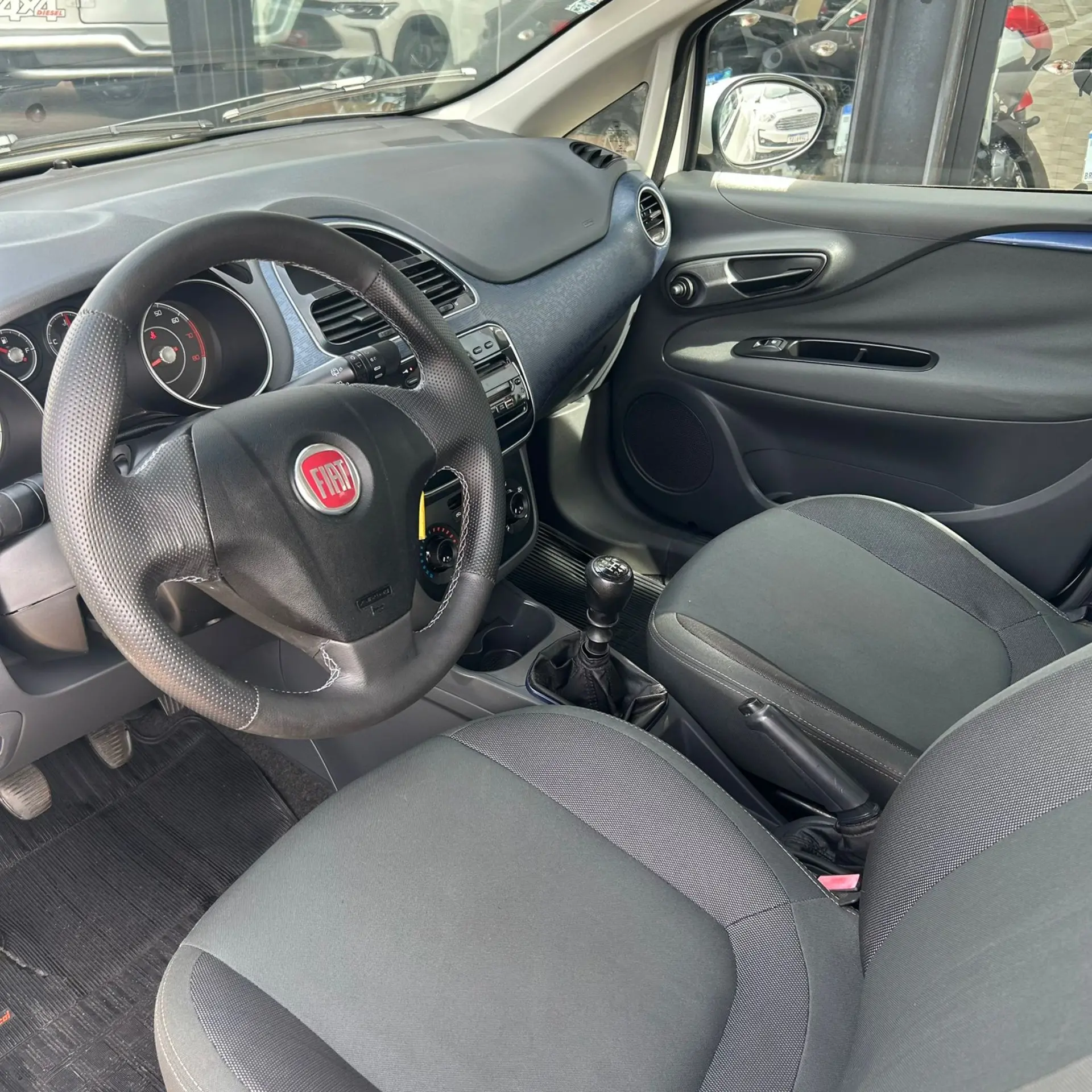FIAT Punto - Foto