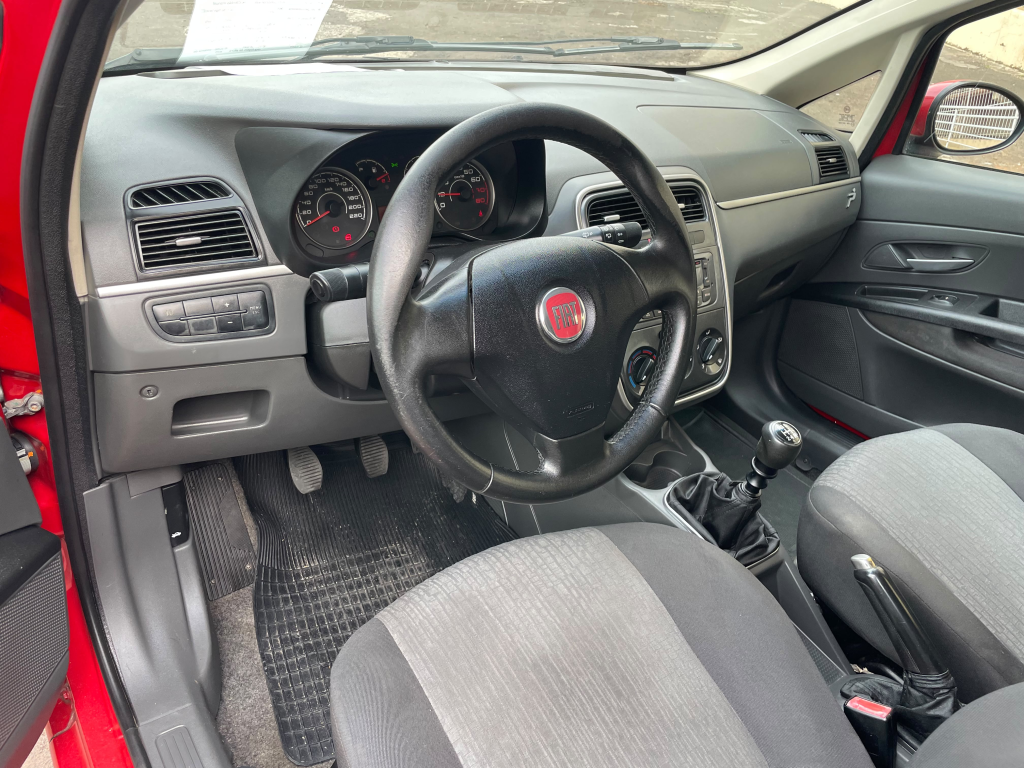 FIAT Punto - Foto
