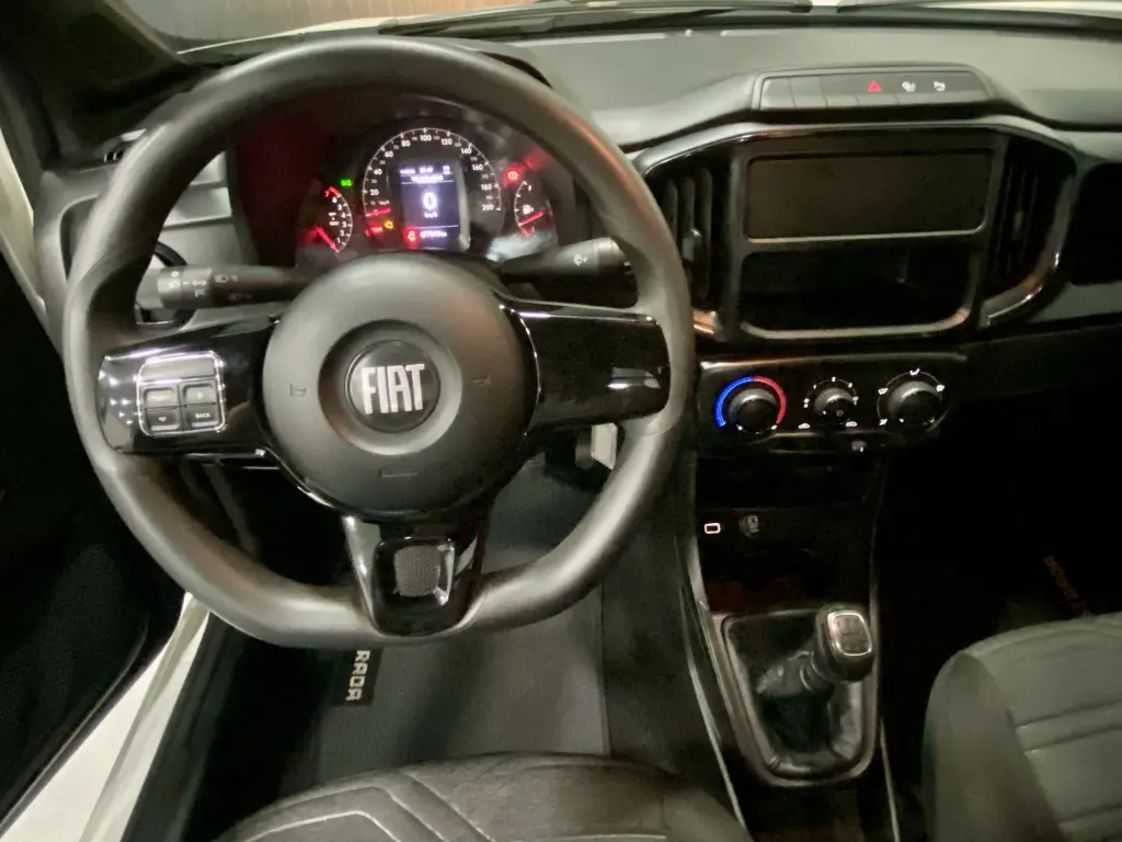 FIAT Strada - Foto