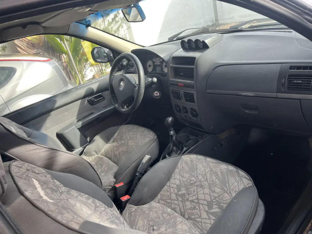FIAT Strada - Foto