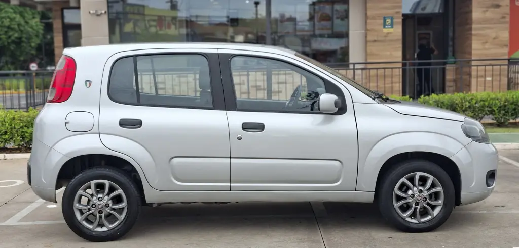FIAT Uno - Foto