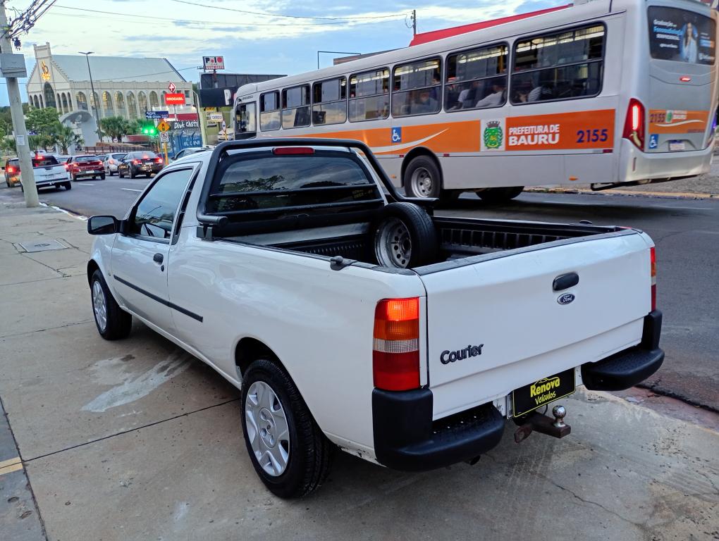 FORD Courier - Foto