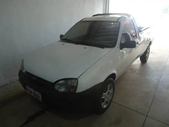 FORD Courier