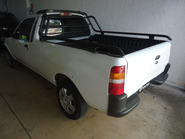 FORD Courier - Foto