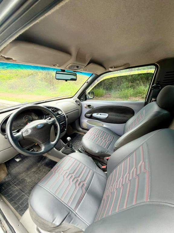 FORD Courier - Foto